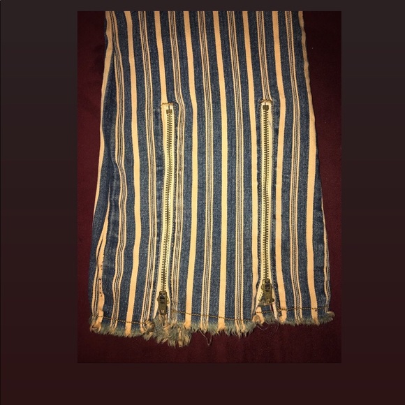 Striped Yellow and Blue Zipped Flare Jeans - Picture 3 of 5